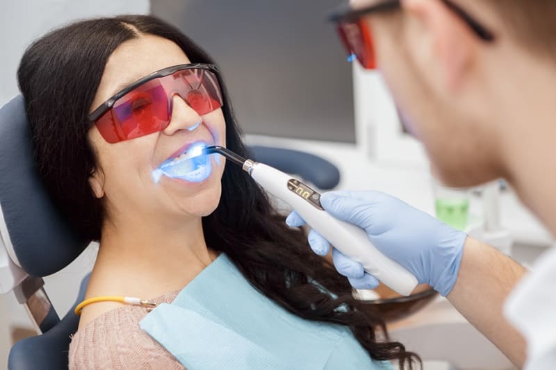 Odontología Láser: Innovación en Tratamientos Dentales